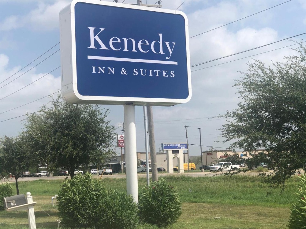 Kenedy Inn and Suites